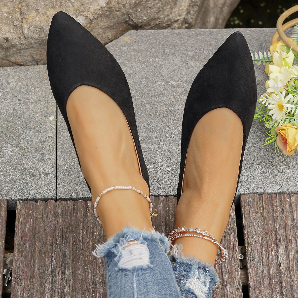 Women's V-Neck Suede-Look Ballet Flats