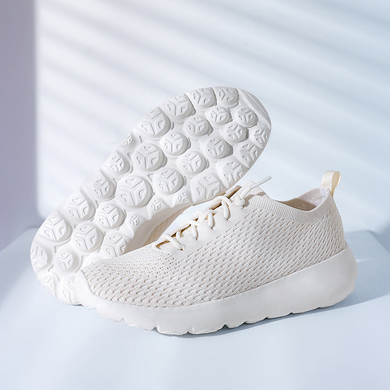 Women's Breathable Sports Shoes with Comfortable Cushioning Technology