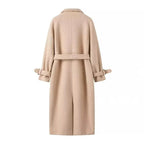 Elegant Wool Coat with Belt and Patch Pockets