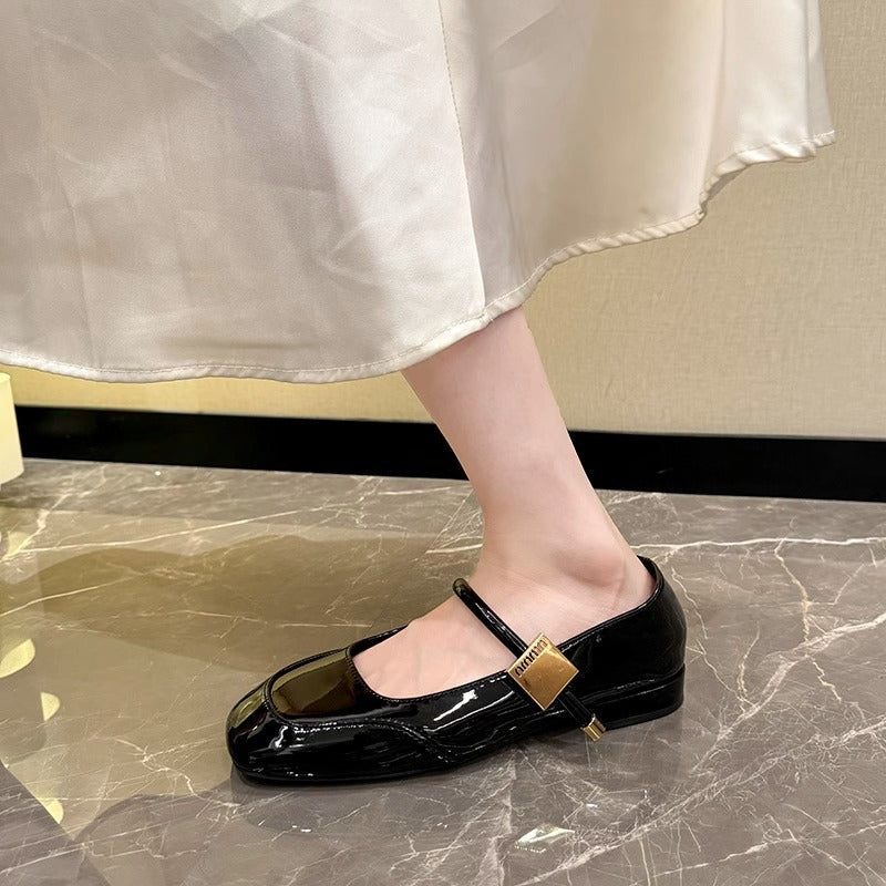 Women's Ballet Flats with Elegant Ankle Strap