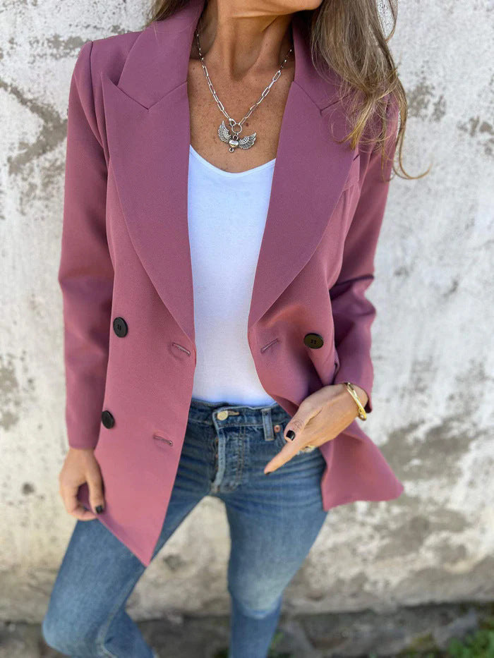 Elegant Double-Breasted Blazer with Timeless Cut and Light Shoulder Pads