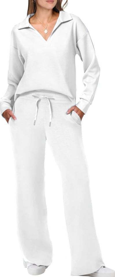 Women's Casual Lounge Set with Wide Cut and Cozy V-Neck