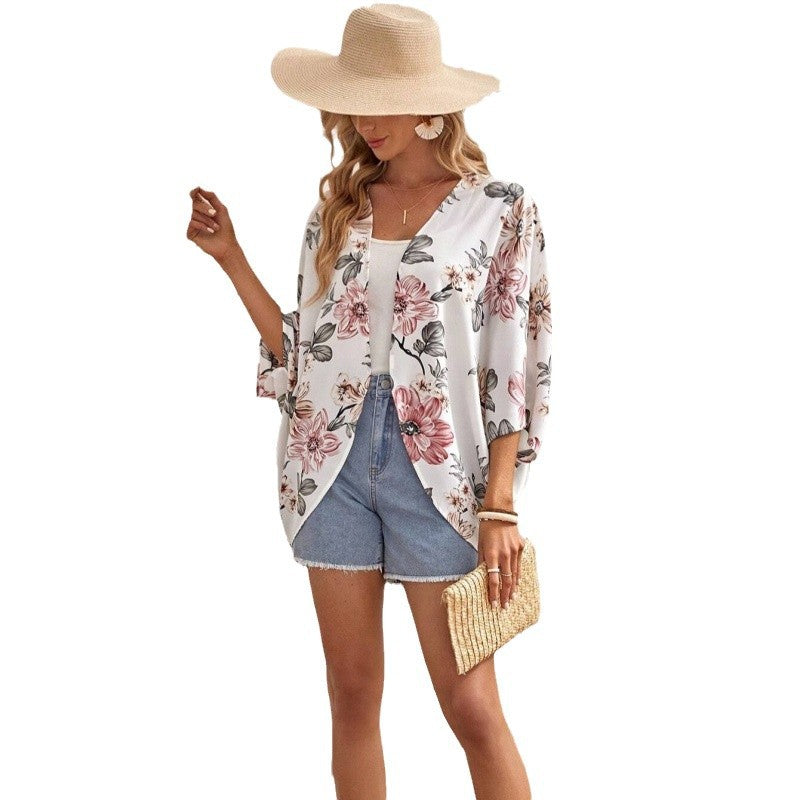 Women's Fashionable Kimono with Floral Design and Wide Sleeves