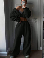 Women's Cropped Hoodie and Casual Sweatpants Set with Elastic Waist