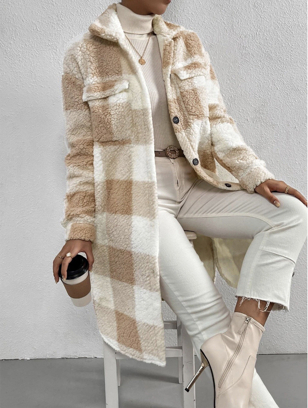 Women's Cozy Plaid Coat with Soft Lining and Button Placket
