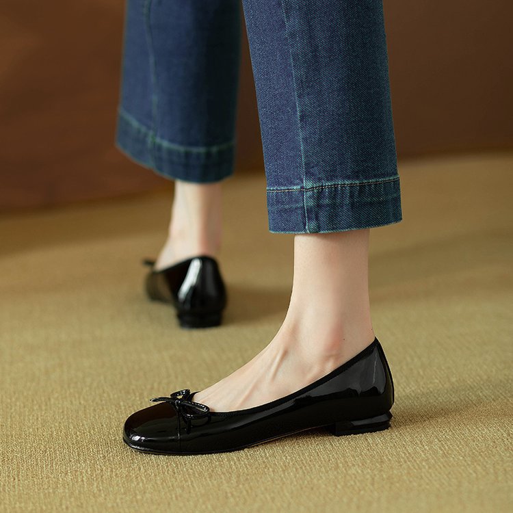 Women's Bow Detail Ballet Flats with Durable Sole