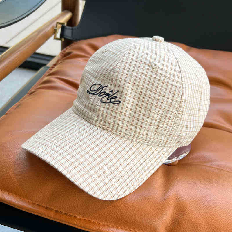 Kalsten Men's Casual Checkered Baseball Cap