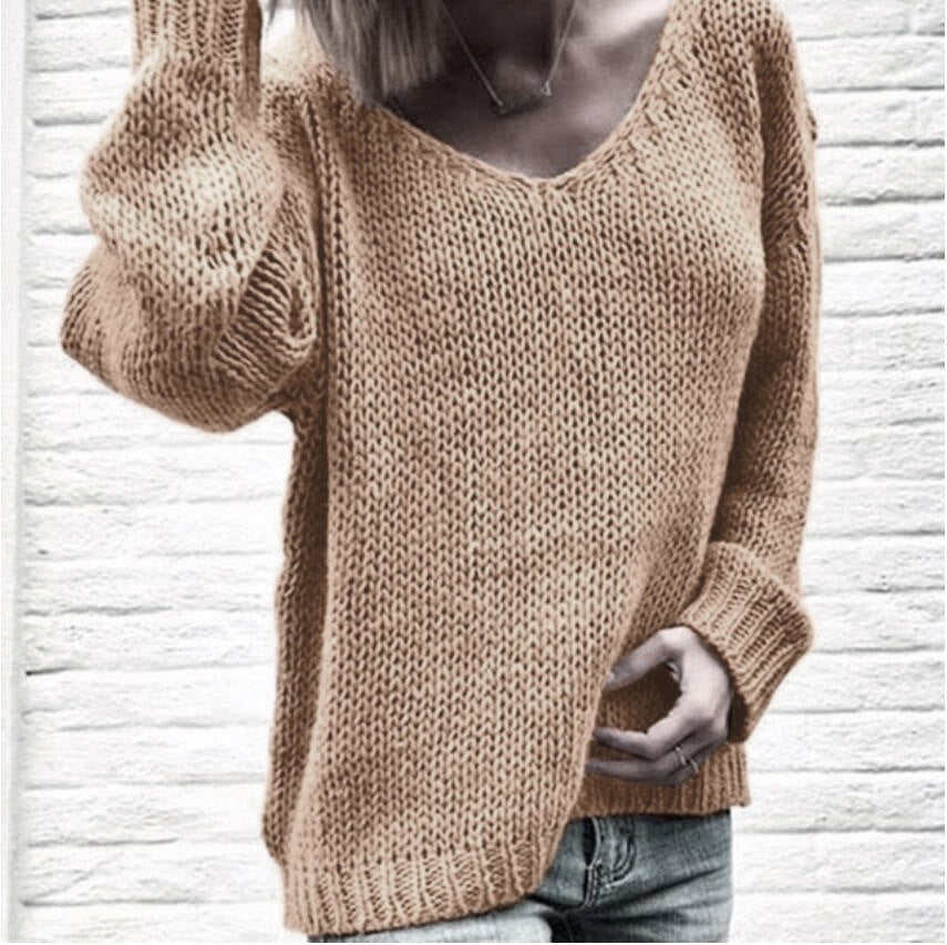 Women's Coarse V-Neck Sweater with Casual Cut and Textured Fabric