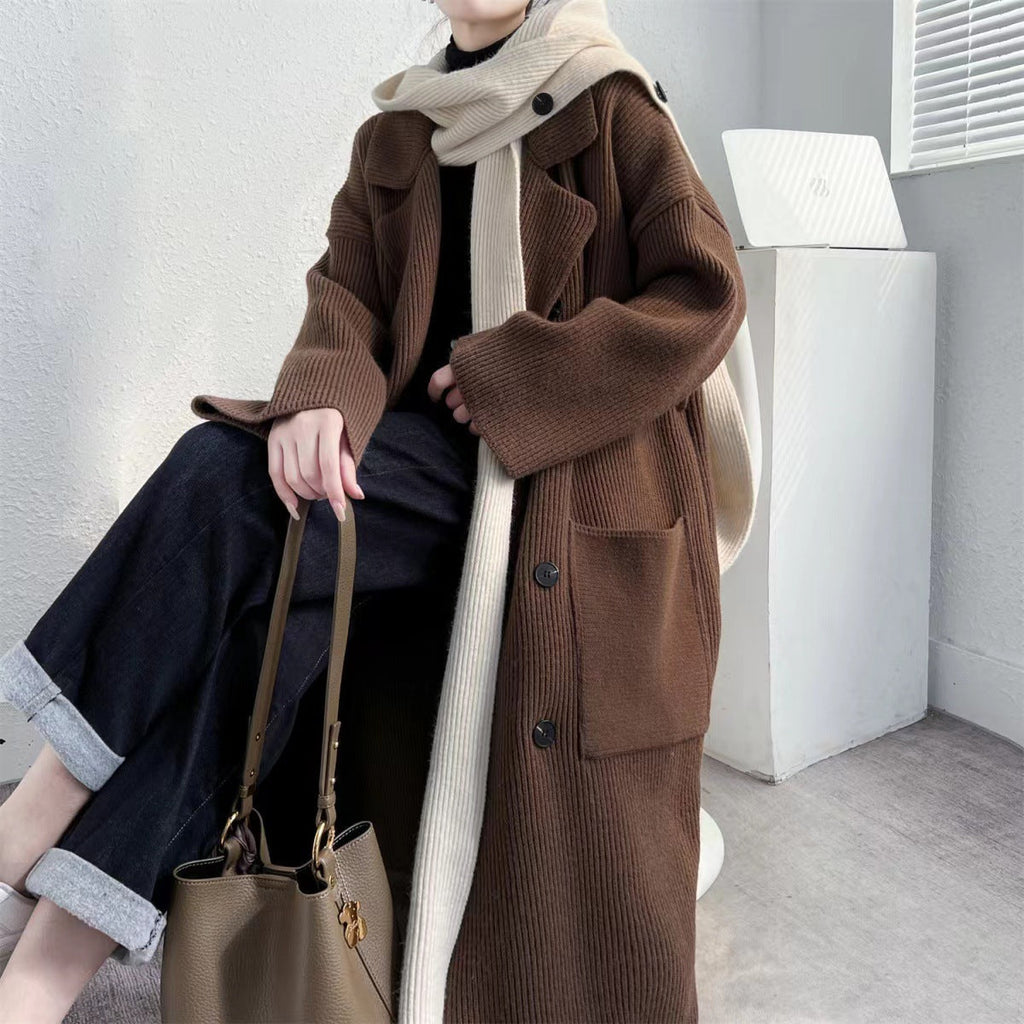 Women's Elegant Long Coat with Belt and Contrasting Sleeves