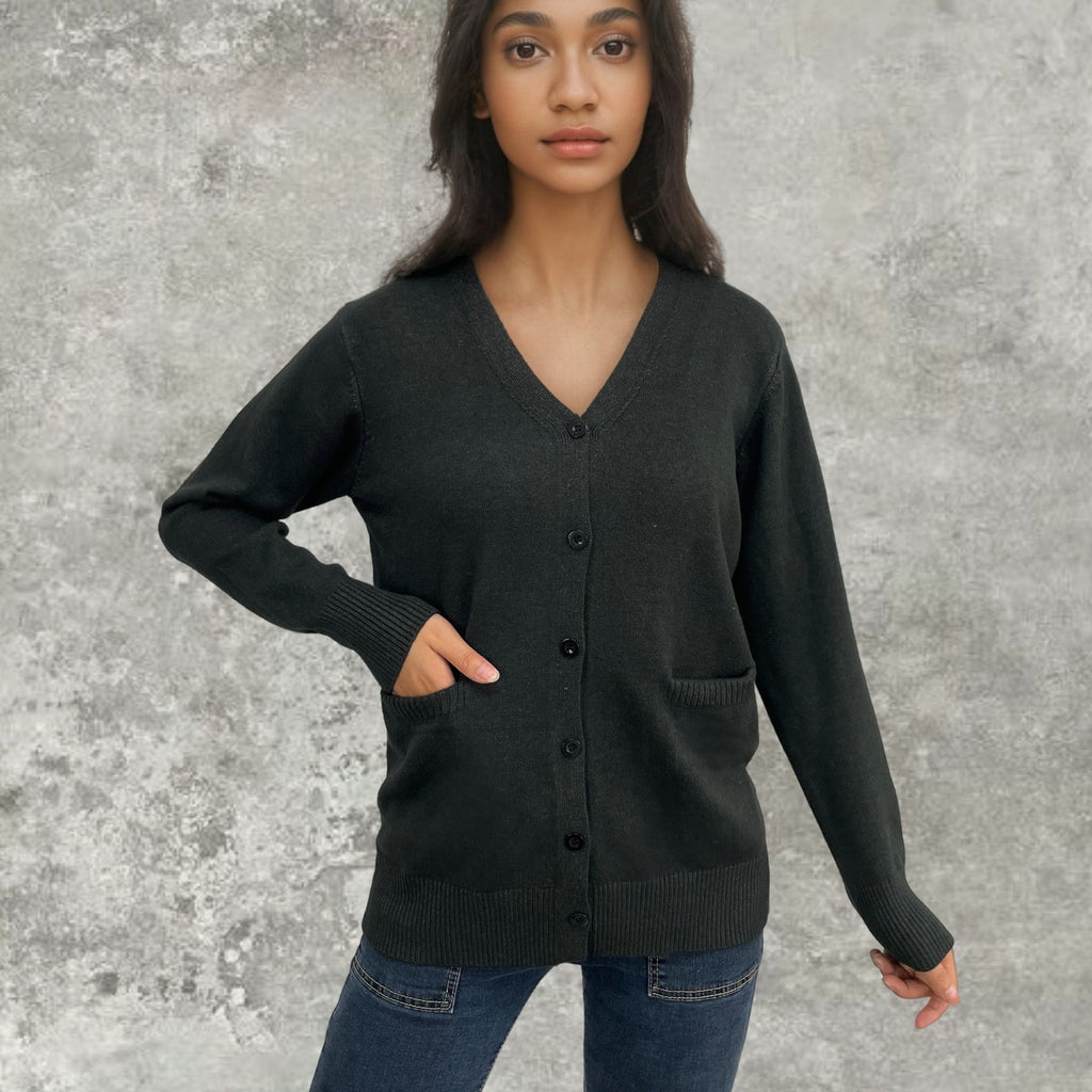 Women's Elegant Cardigan with Pockets and Button Placket
