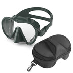 Diving mask with wide field of vision