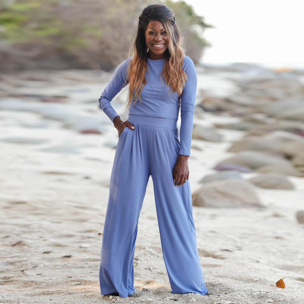 Women's Casual Wide-Leg Jumpsuit with Long Sleeves and Pockets