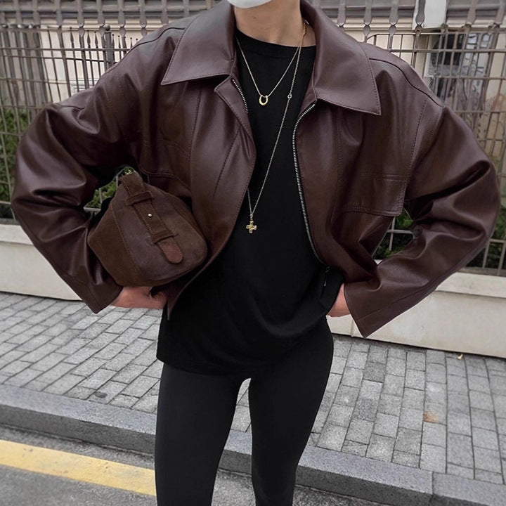 Women's Cropped Jacket with Sturdy Collar and Practical Pockets