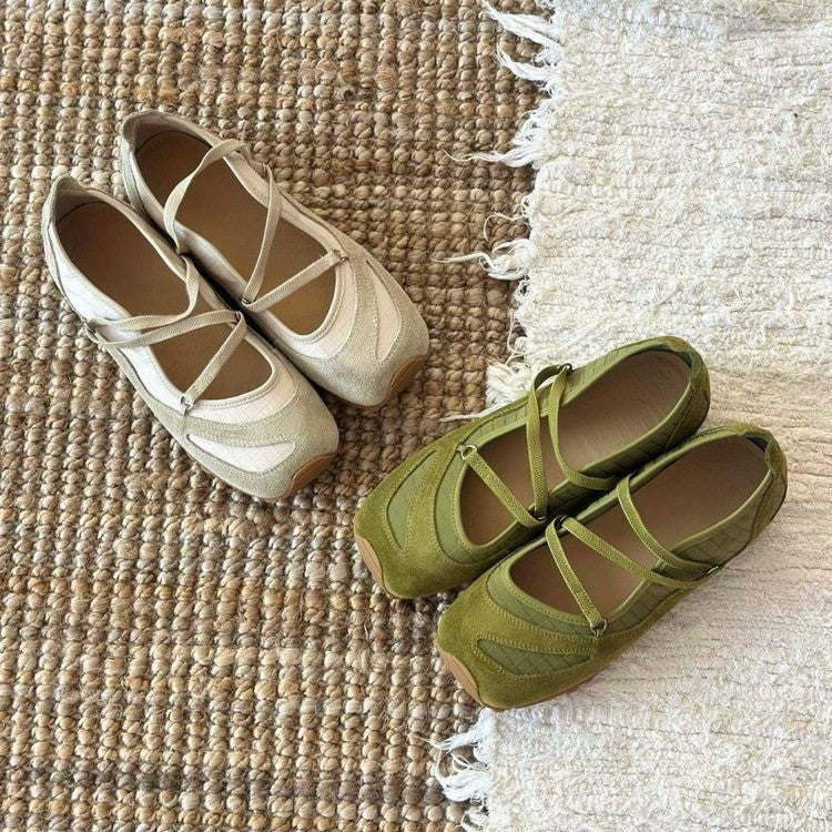 Women's Ballet Flats with Flexible Sole and Chic Strap Design