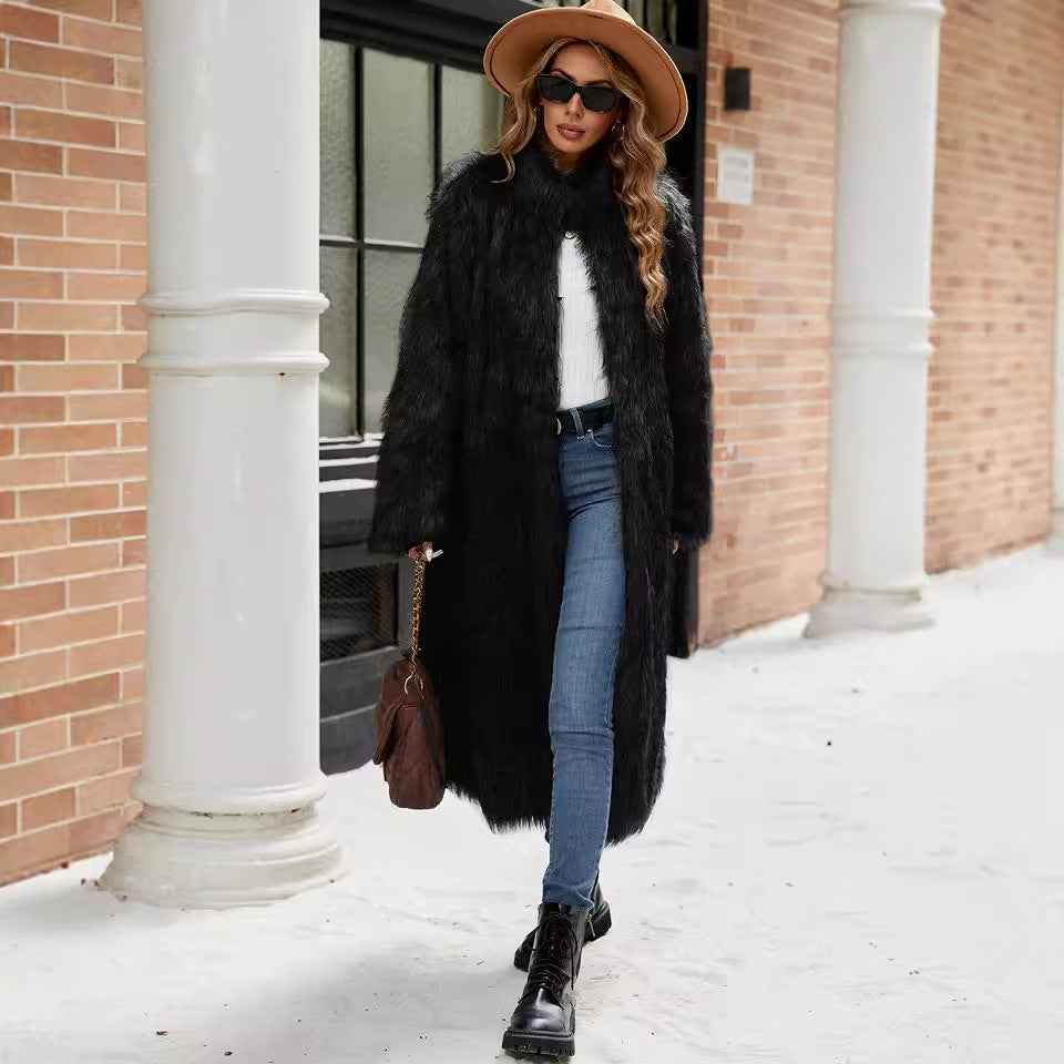 Women's Elegant Long-Haired Fur Coat