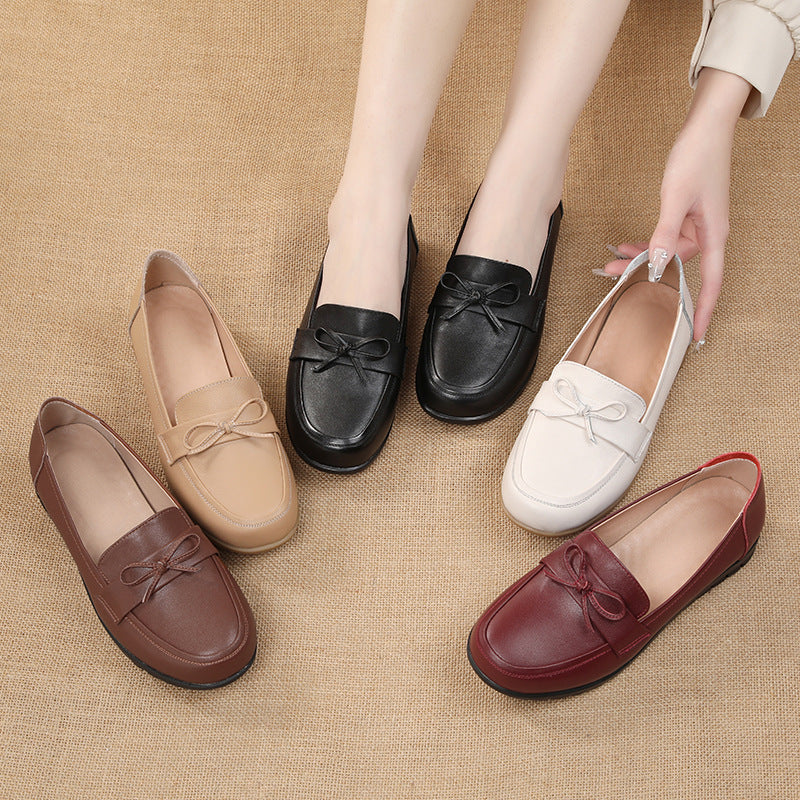 Women's Ballet Flats with Elegant Bow Accents and Non-Slip Sole