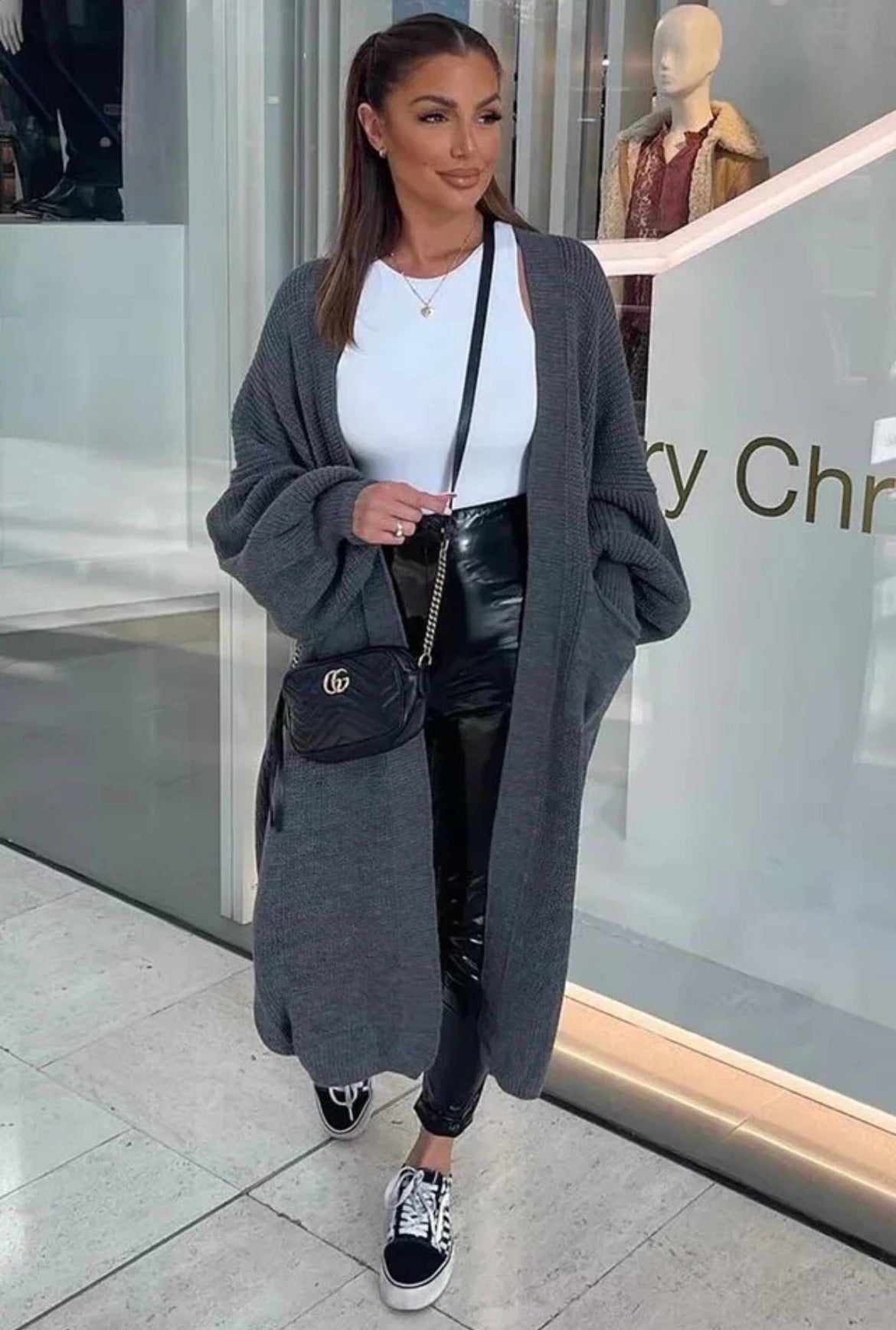 Women's Casual Knit Coat with Deep Pockets