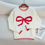 Women's Cozy Sweatshirt with Bow Motif and Comfortable Sleeves