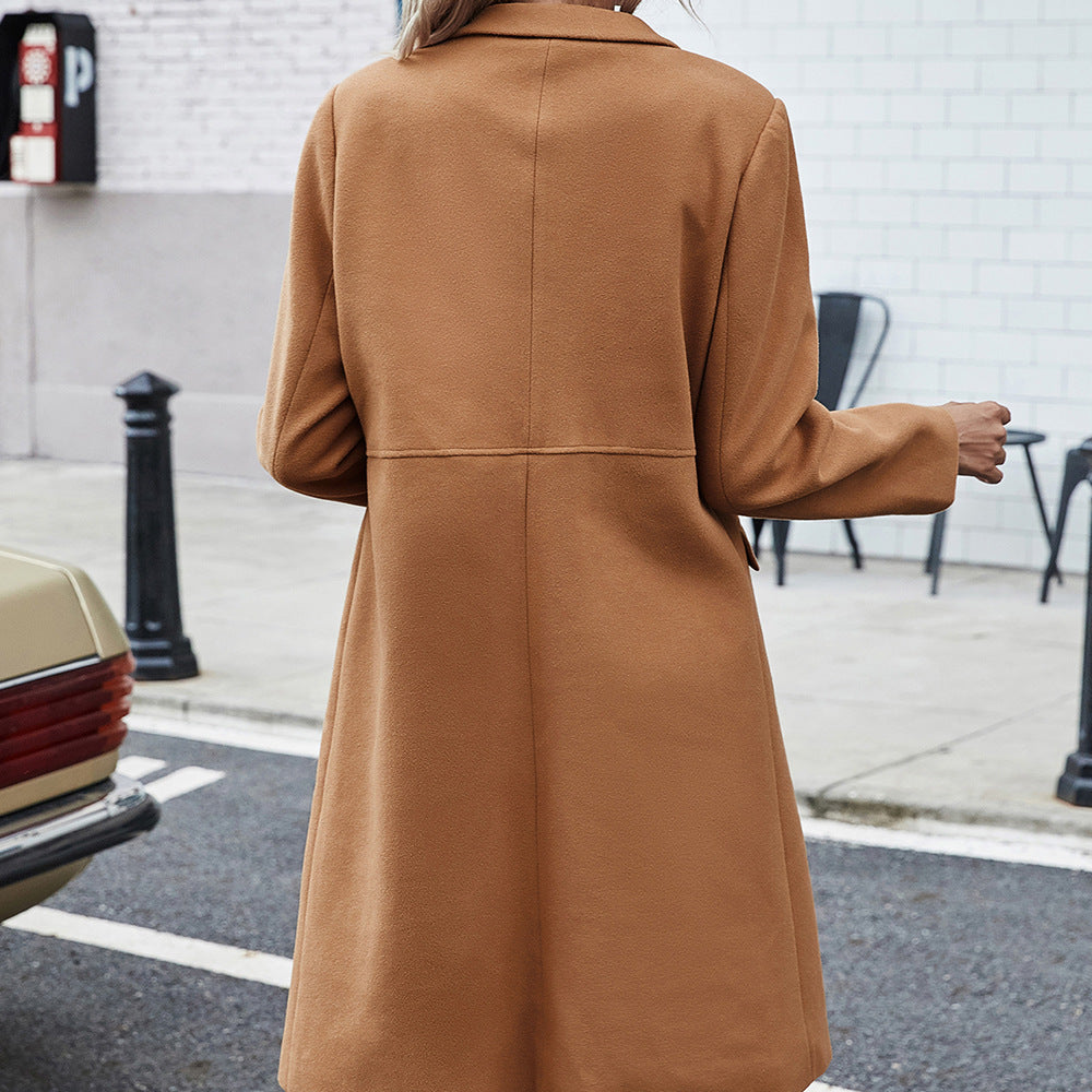 Elegant Reversible Coat with Lapel Collar and Double-Breasted Button Placket