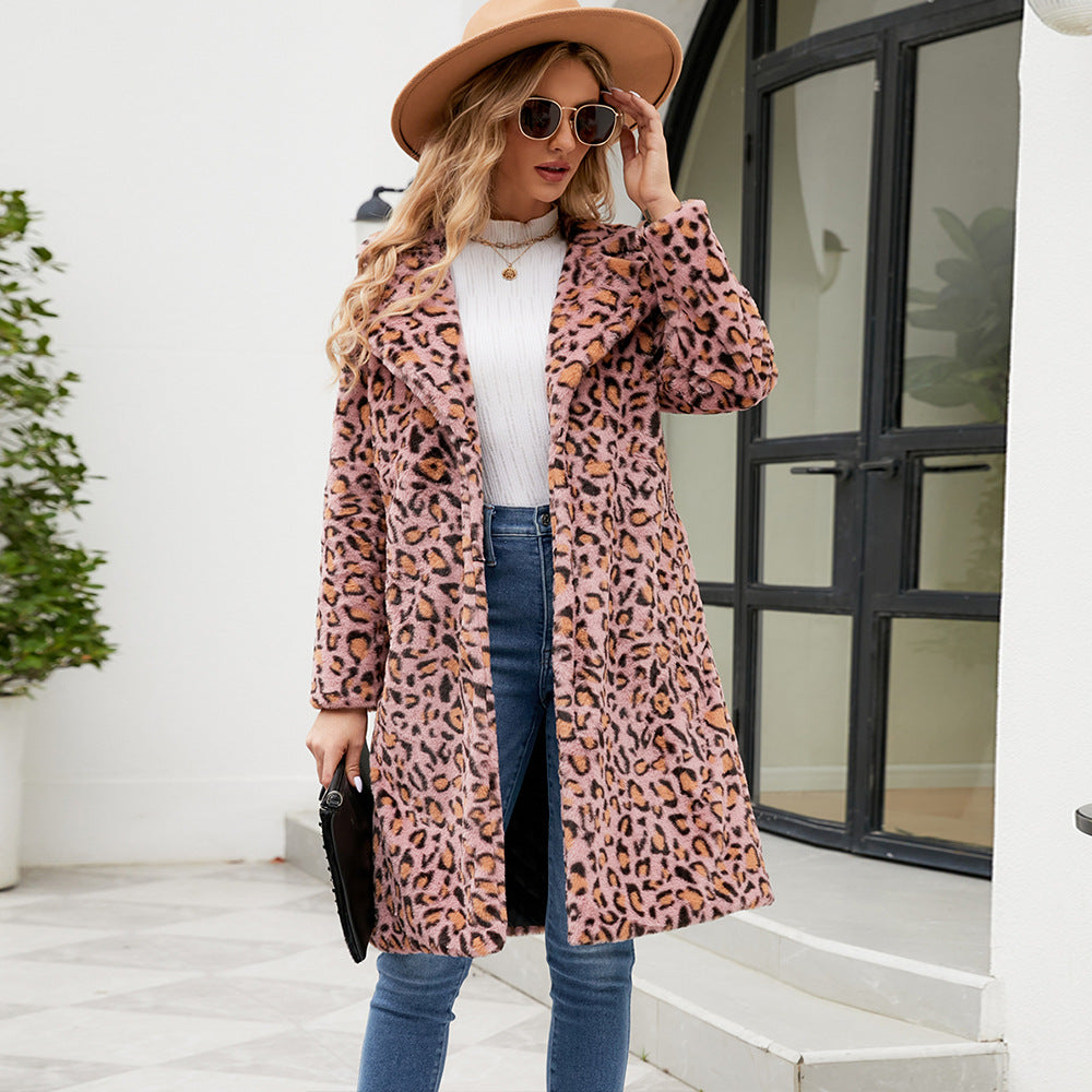 Women's Luxurious Faux Fur Coat with Leopard Design