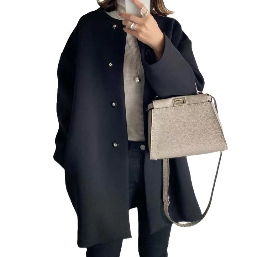 Women's Luxurious Wool Coat with Button Closure and Wide Cut