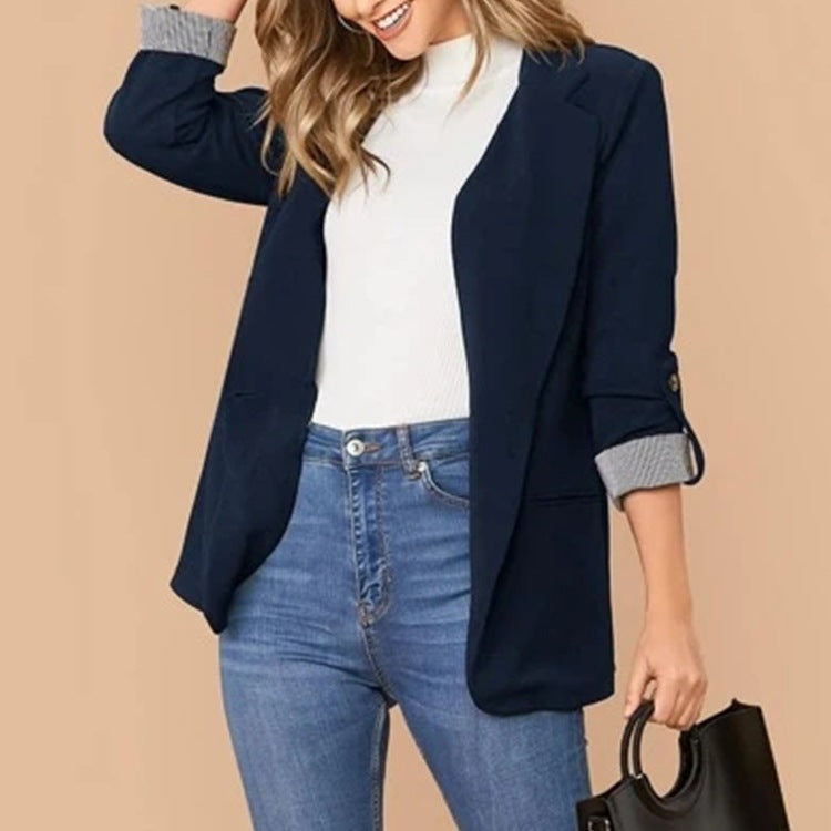 Elegant and Stylish Blazer with Striped Pattern