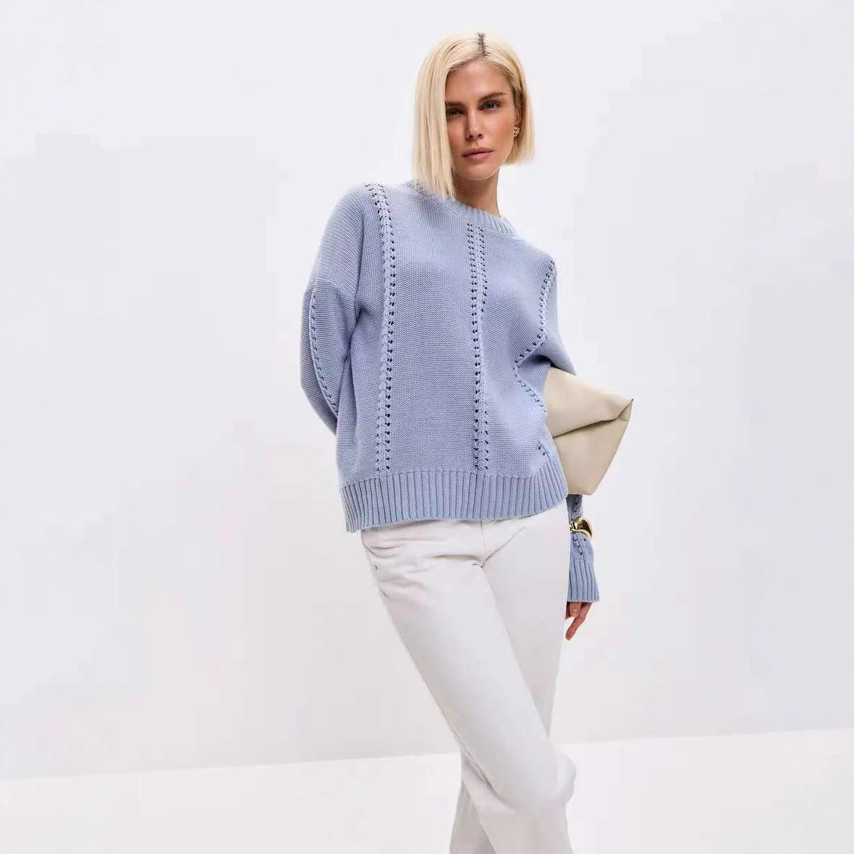 Women's Chunky Knit Sweater with Textured Detail and Wide Cut