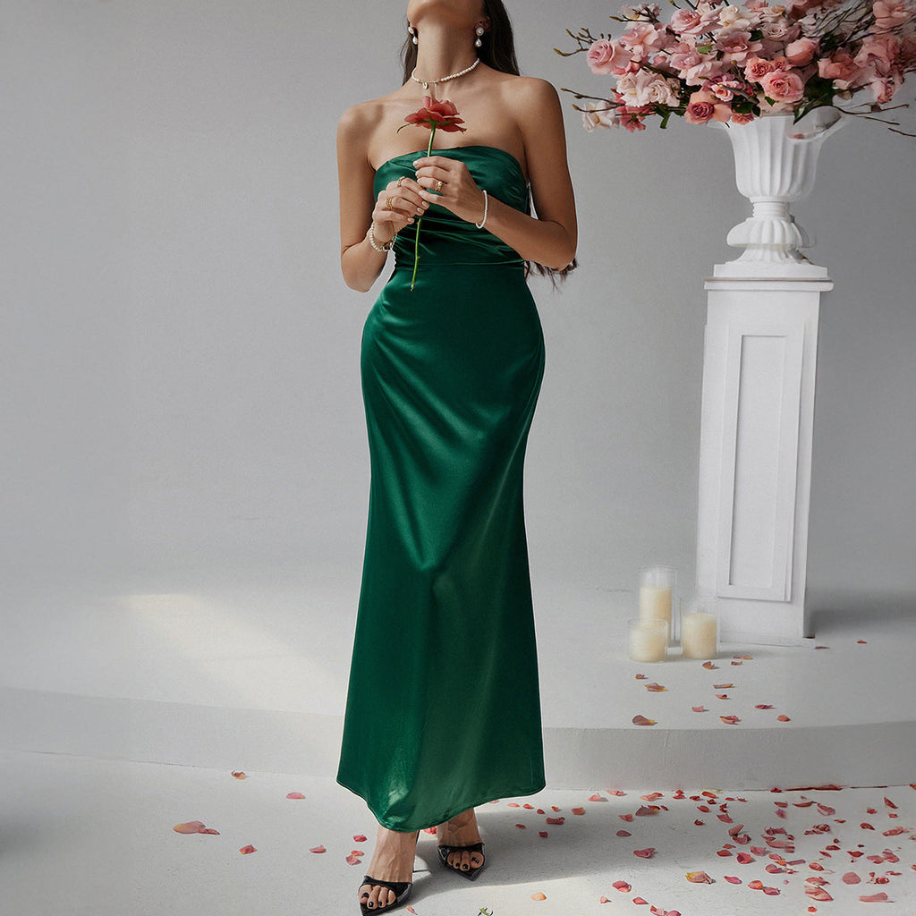 Women's Bustier Maxi Dress with Elegant Cut and Flowing Material