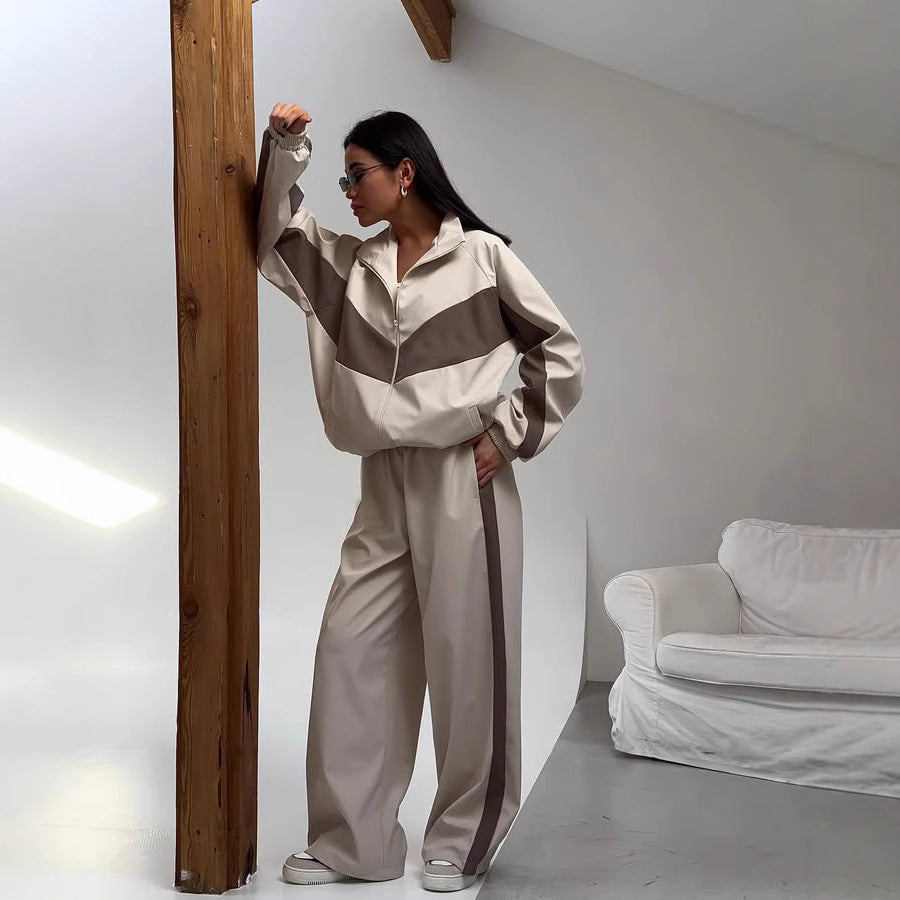 Women's Sporty Two-Piece Set with Track Jacket and Wide Pleated Pants