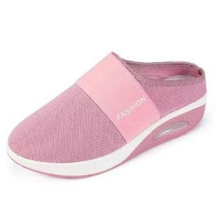 Women's Breathable Clogs with Non-slip Sole and Flexible Mesh Upper