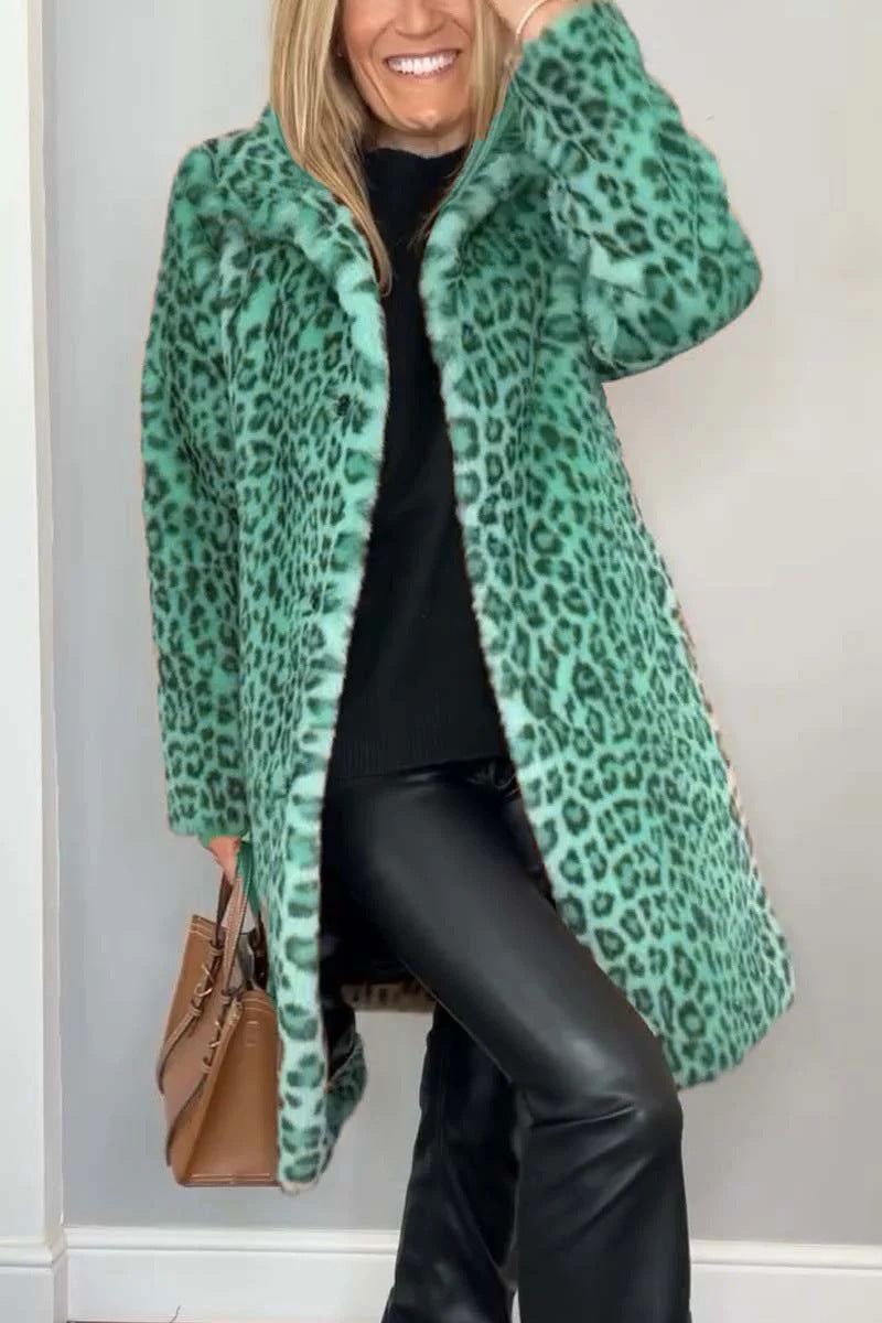 Women's Luxurious Leopard Print Teddy Coat with Soft Fleece