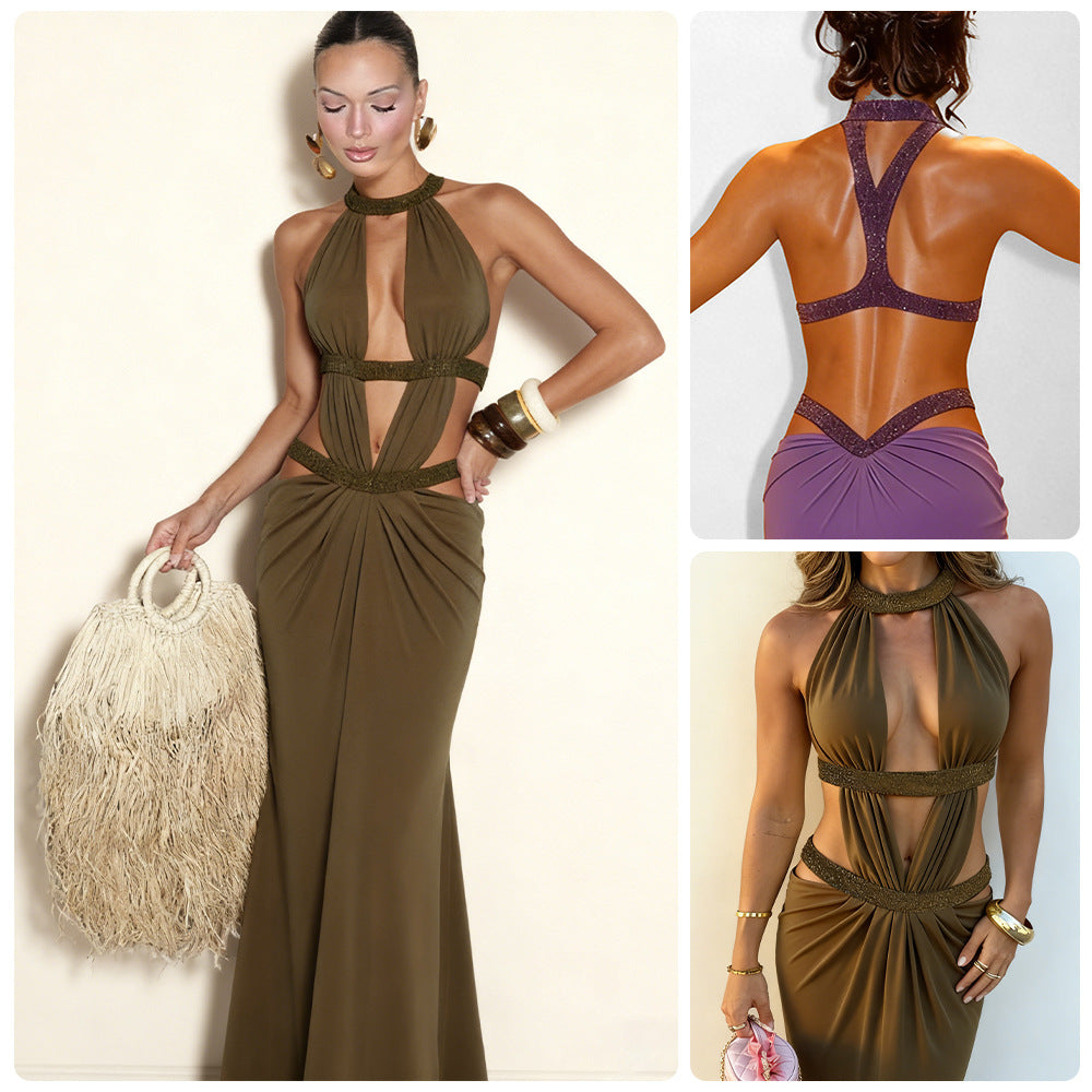 Elegant Evening Dress with Cut-Out Design and Sparkling Accents