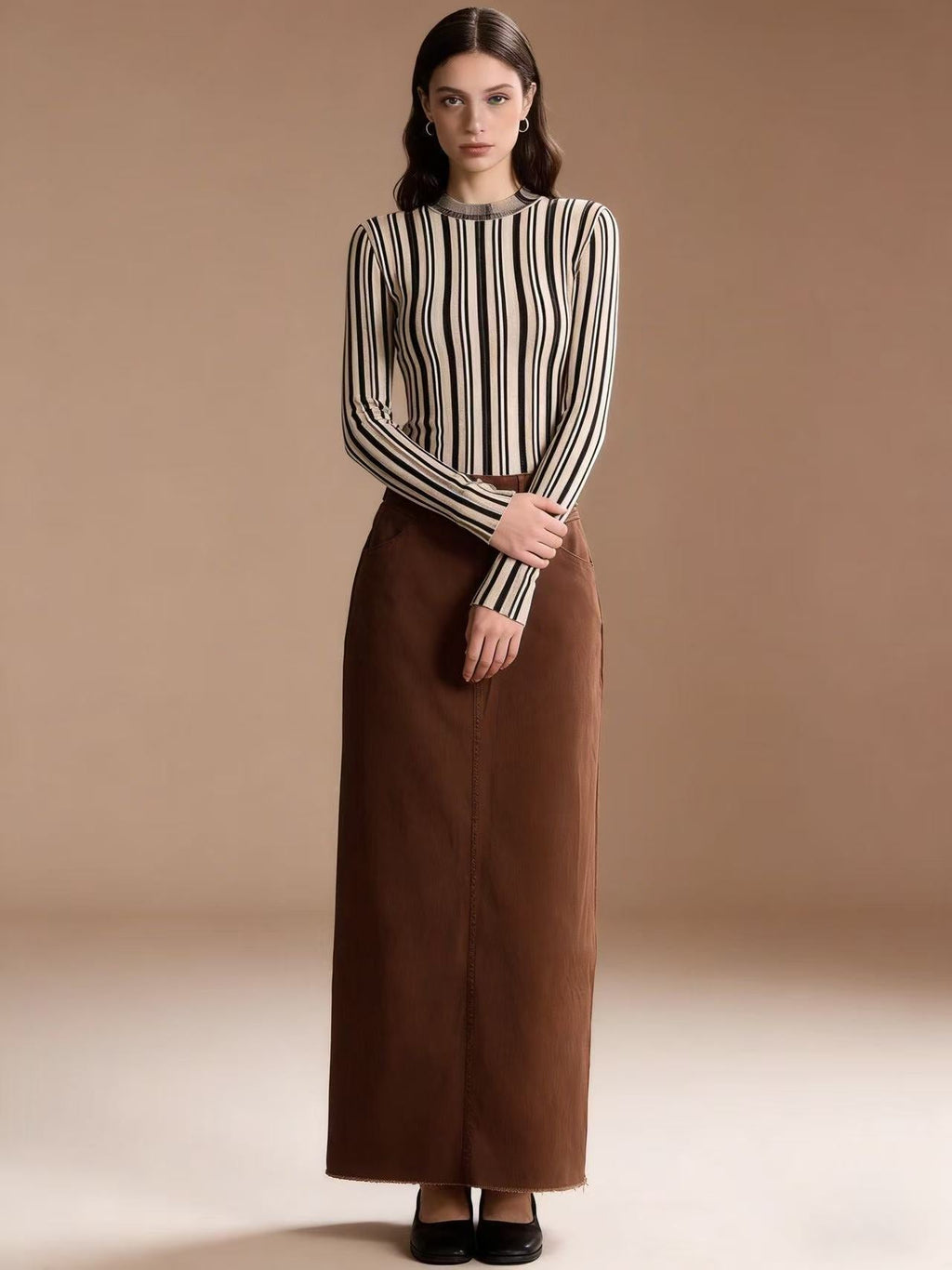 Women's High-Waisted Denim Maxi Skirt with Frayed Hem