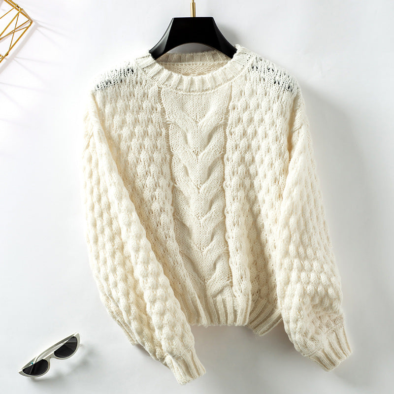 Women's Cozy Cable Knit Sweater with Relaxed Fit