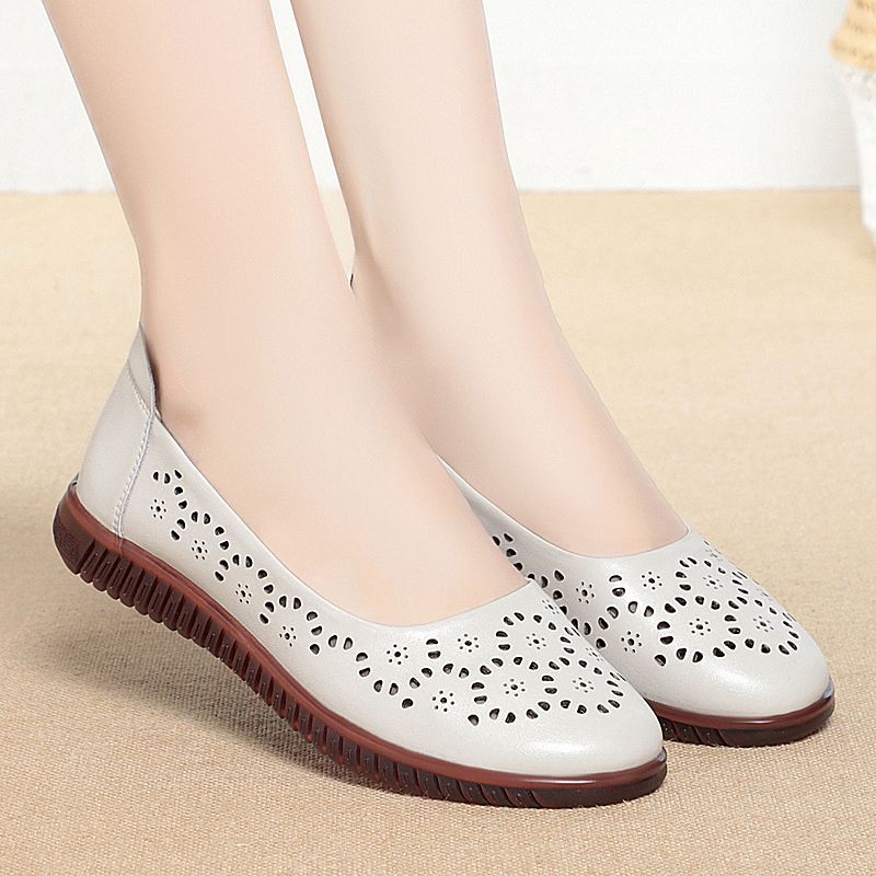 Women's Ballet Flats with Breathable Perforated Pattern and Flexible Sole