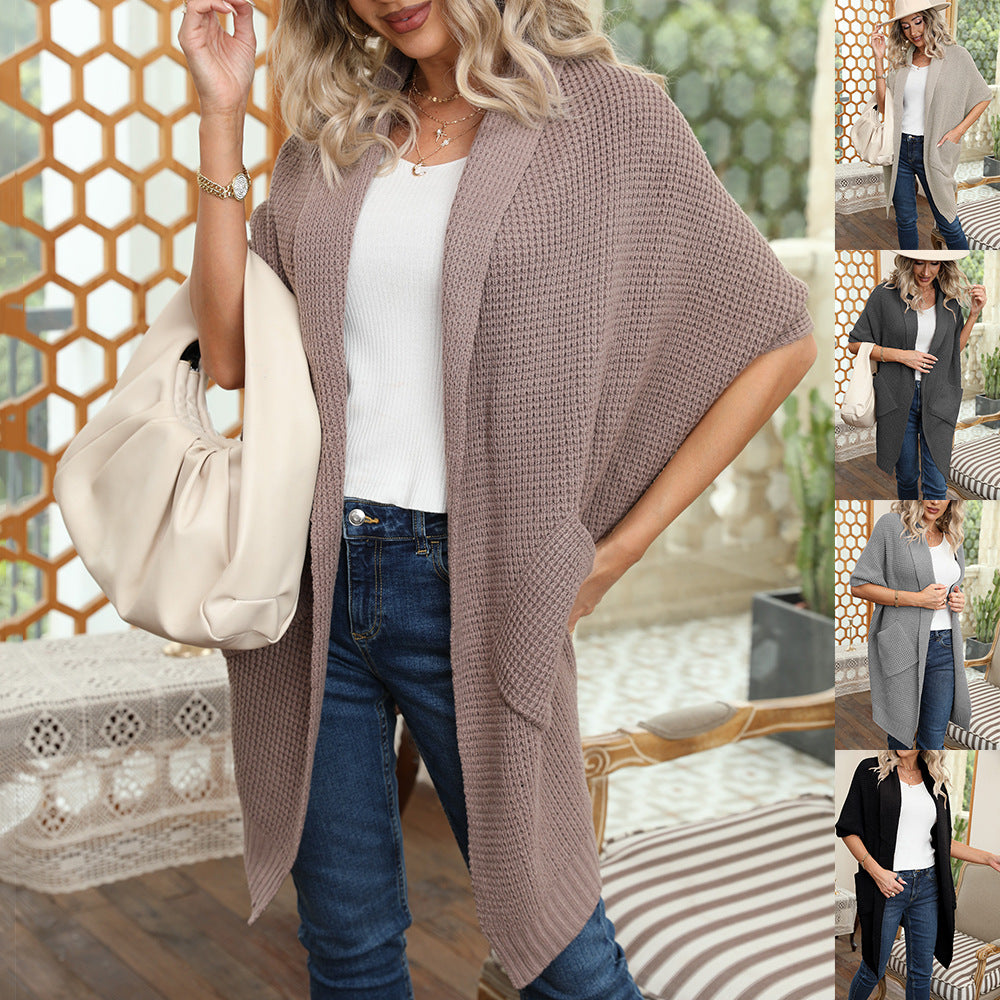Women's Chunky Knit Cardigan with Open Sleeves and Practical Pockets