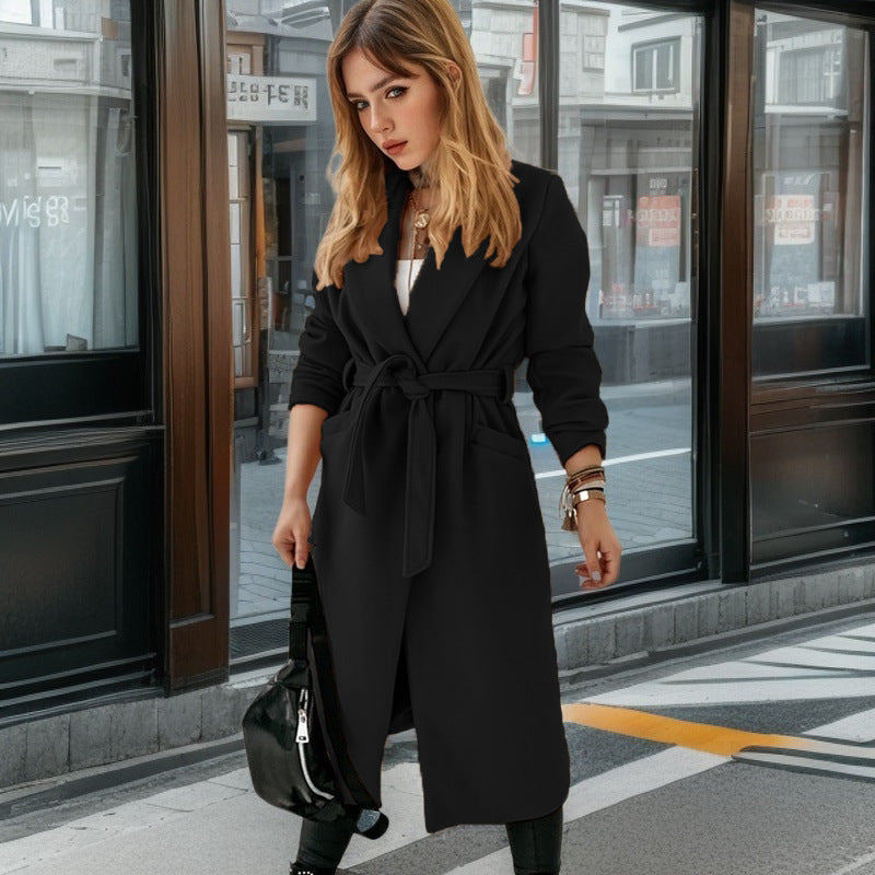 Women's Elegant Trench Coat with Belt and Practical Pockets