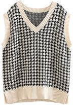 Women's Sleeveless Knit Vest with Modern Houndstooth Pattern