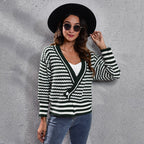 Women's Chunky Knit Sweater with Wave Pattern and Wide Cut