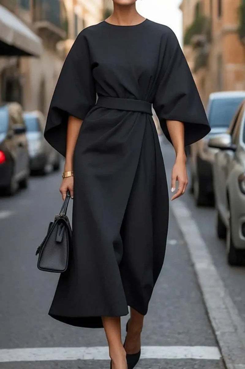 Women's Elegantly Cut Maxi Dress with Puff Sleeves and Fitted Belt