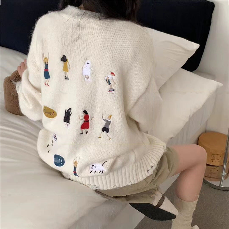Women's Chunky Knit Cardigan with Pockets and Button Details