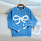Women's Cozy Sweatshirt with Bow Motif and Comfortable Sleeves