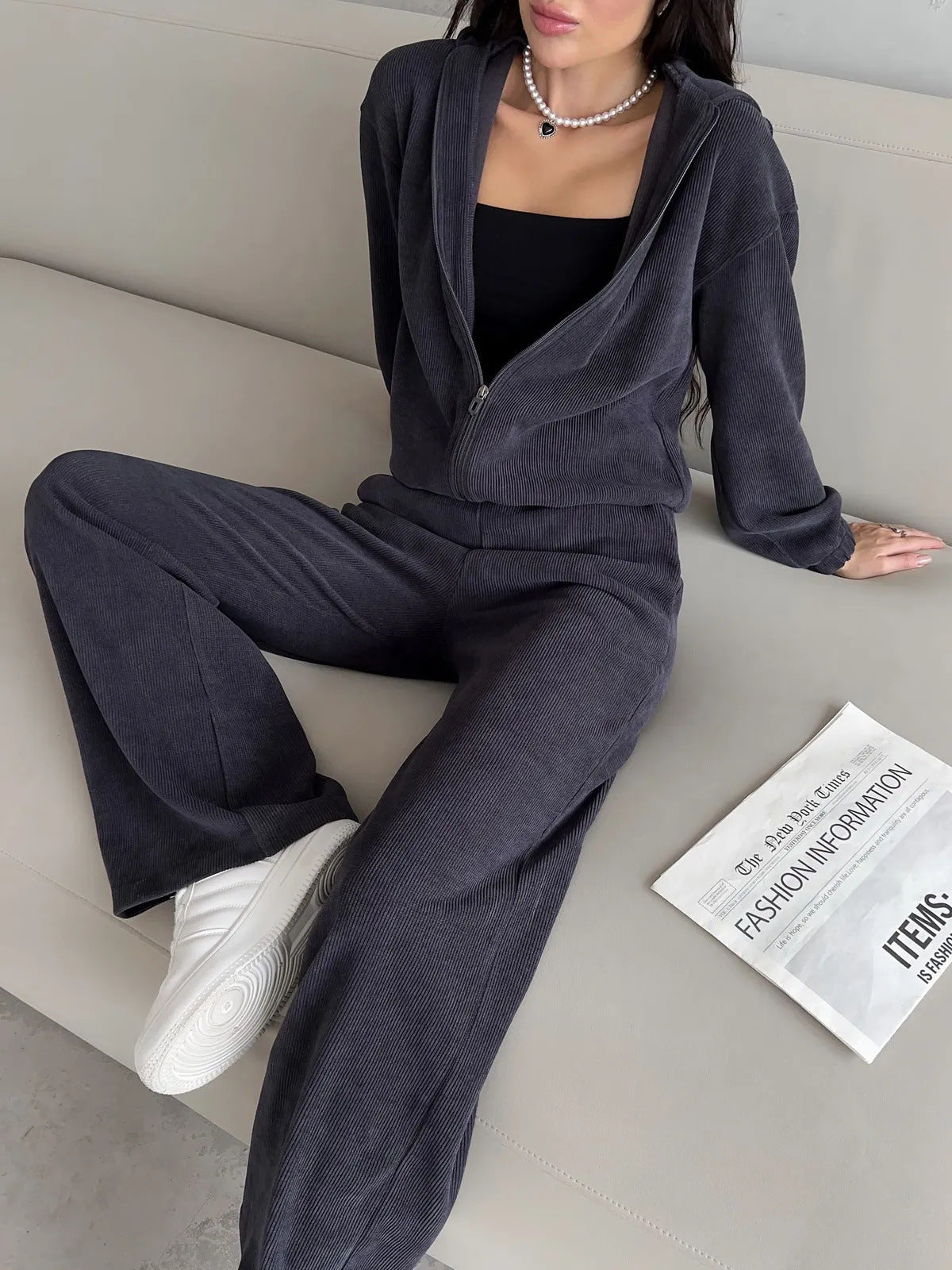 Women's Casual Sweat Set with Elastic Waistband and Modern Zipper