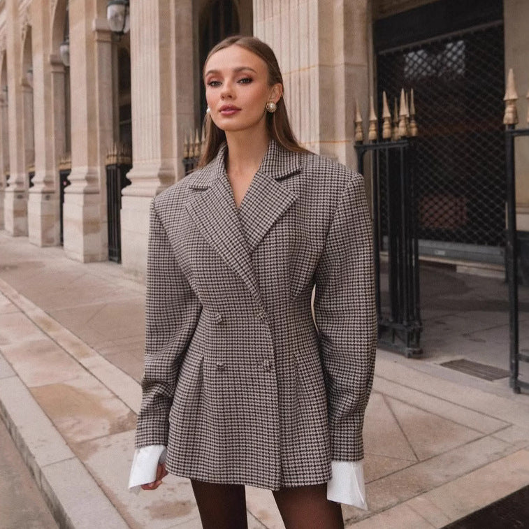 Elegant Plaid Double-Breasted Blazer
