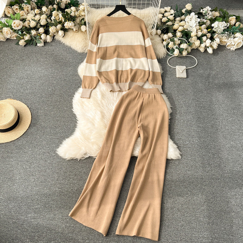 Women's Casual Knit Suit with Wide Pant Hems