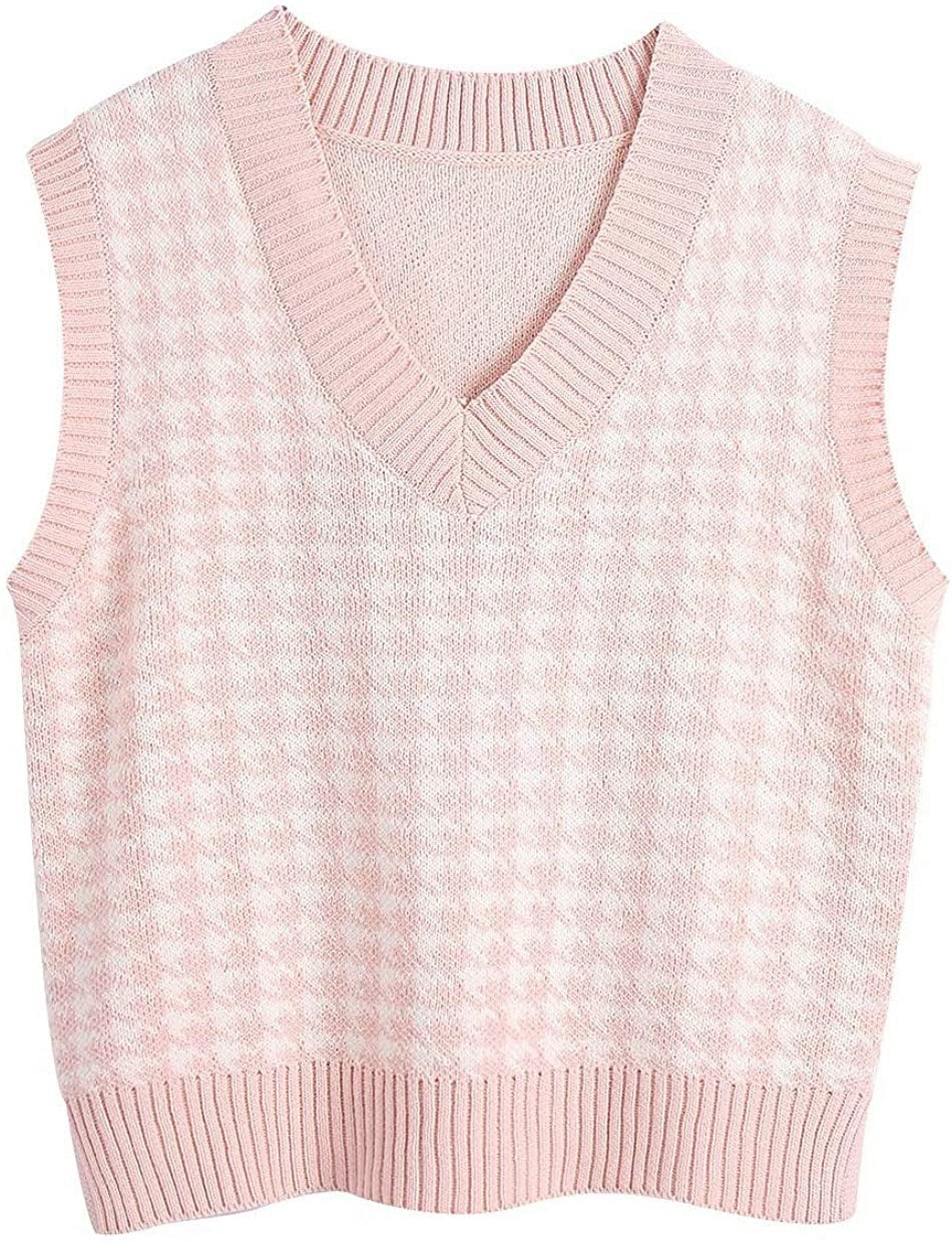 Women's Sleeveless Knit Vest with Modern Houndstooth Pattern