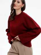 Women's Comfortable Oversized Sweater with Wide Sleeves
