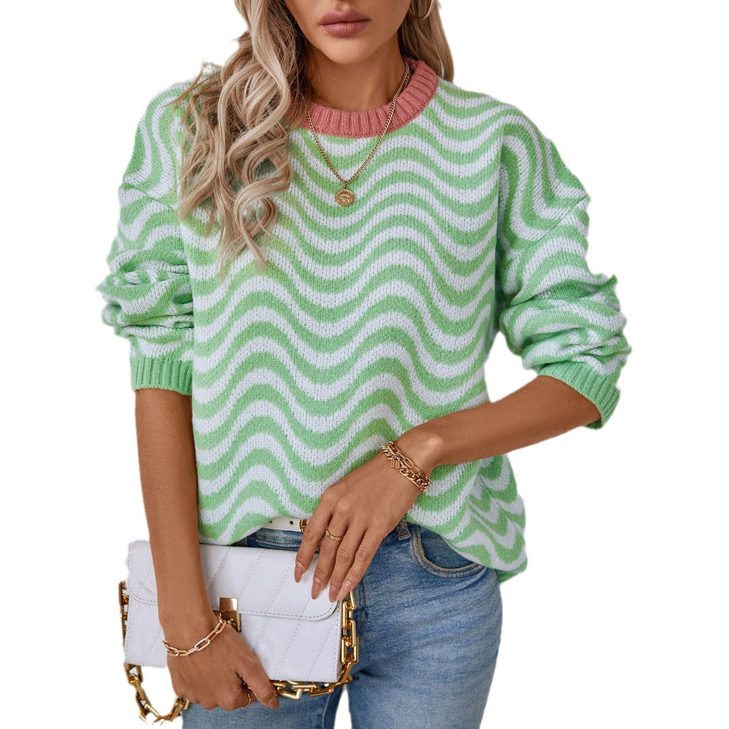 Women's Cozy Sweater with Modern Wave Patterns