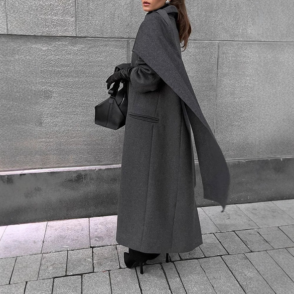 Elegant Cape Coat with Double-Lined Design
