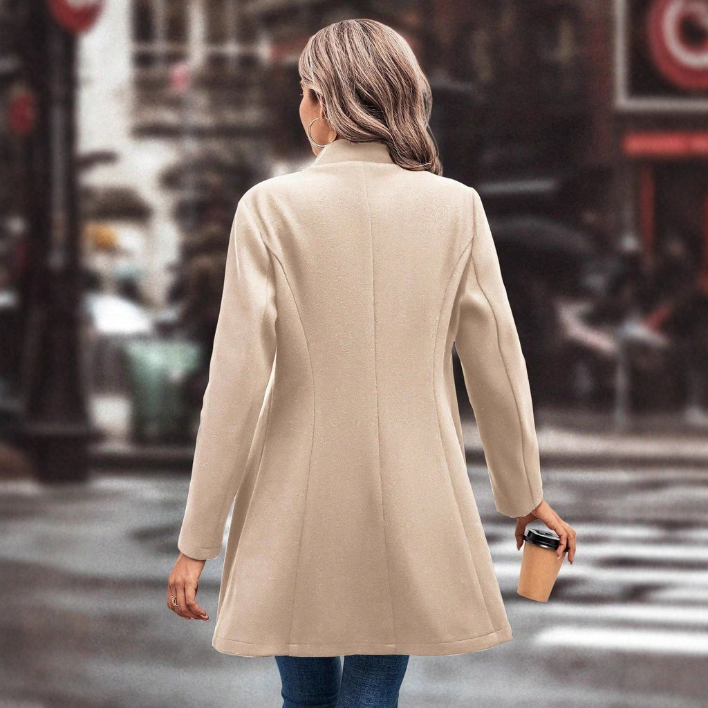 Women's Elegant Long Blazer with Modern Collar and Tailored Fit